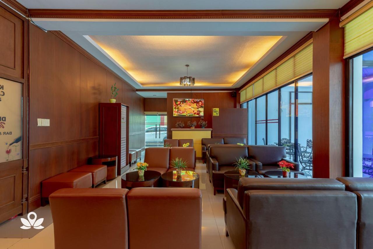 Zen Rooms Rosario Resort Batangas Esterno foto