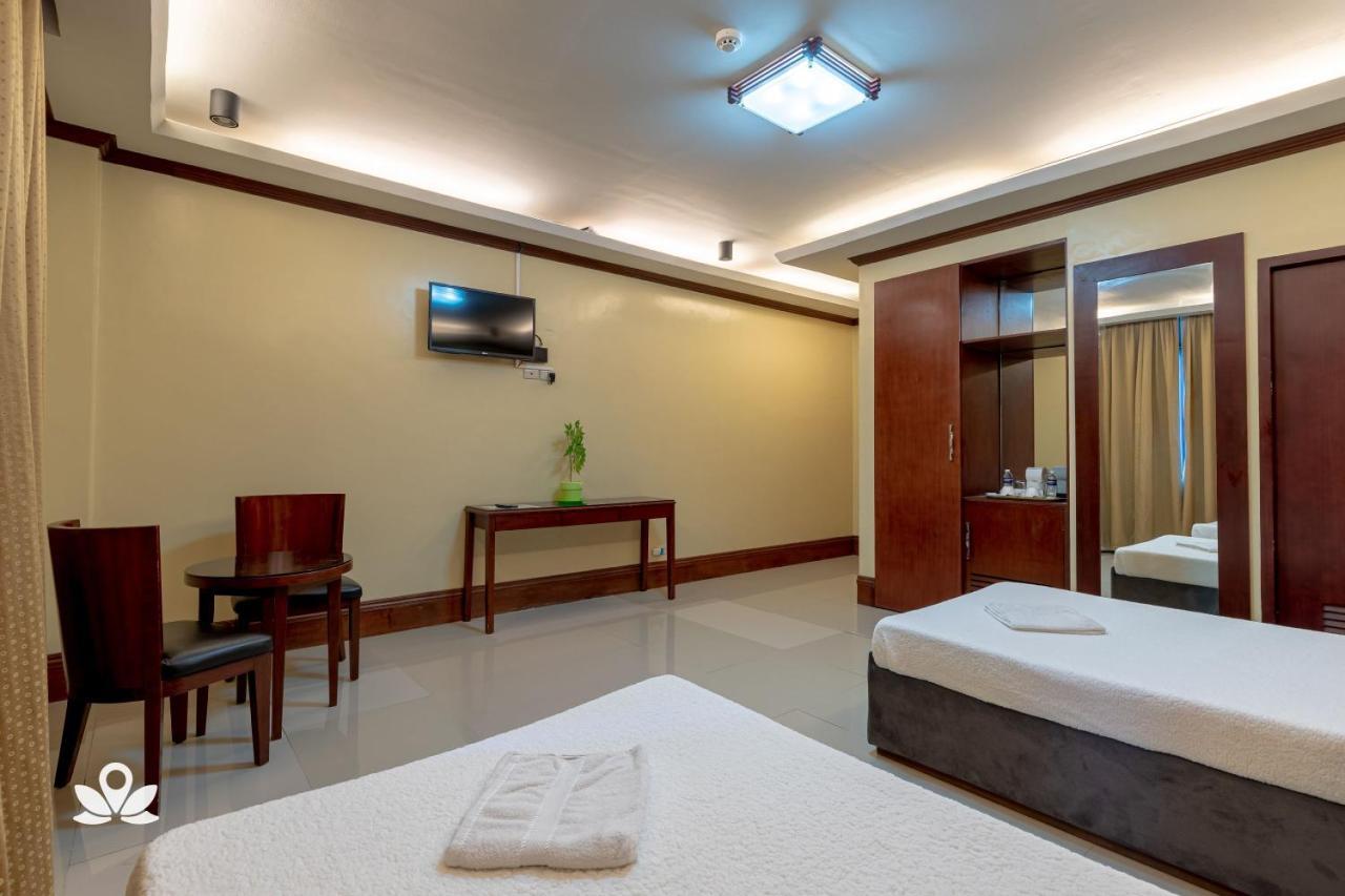 Zen Rooms Rosario Resort Batangas Esterno foto